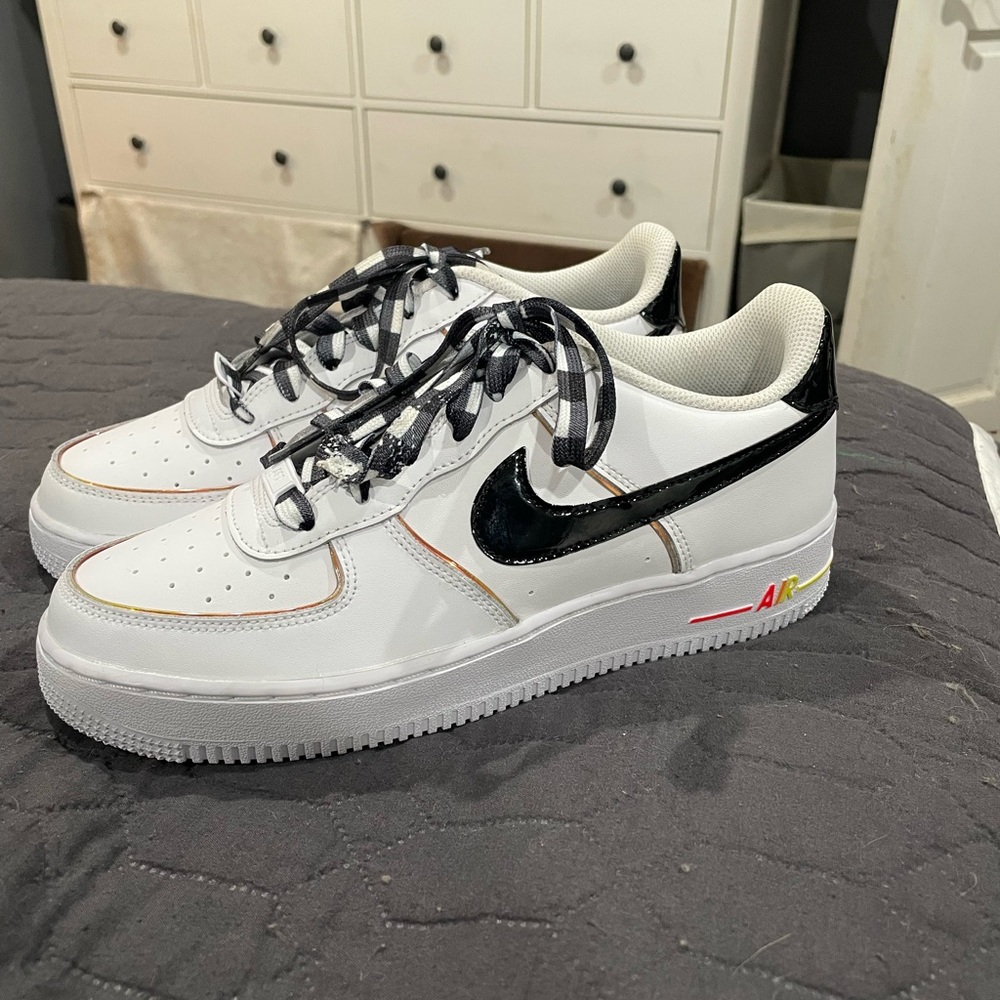 Nike Sneakers White and Black